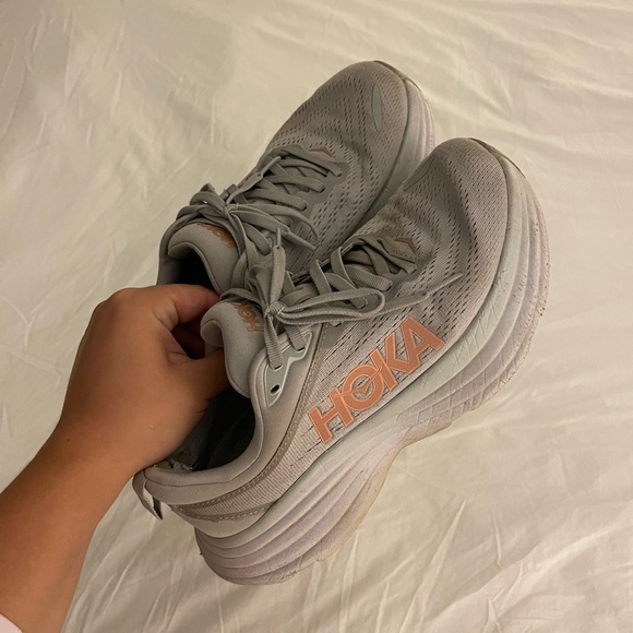 Hoka Shoes - Hoka Bondi 8 Sneakers